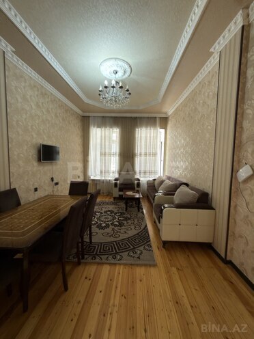 Продаётся 2-комн. вторичка 45 м², м. Сахил, photo 1 from 13