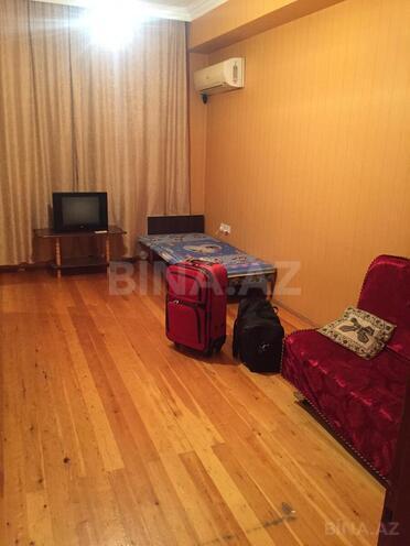 Сдаётся 2-комн. новостройка 55 м², м. Кара Караев, photo 6 from 14