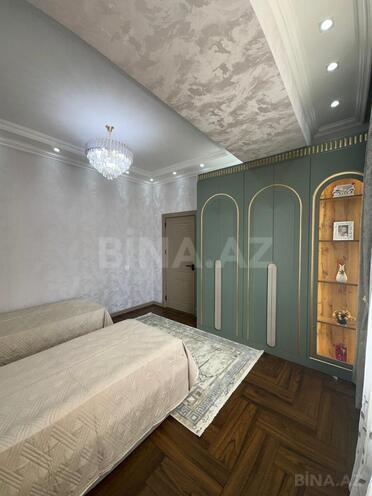Продаётся 3-комн. новостройка 129 м², м. Кара Караев, photo 9 from 19