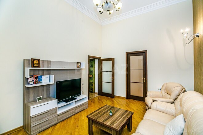 Сдаётся 3-комн. вторичка 82 м², м. Сахил, photo 13 from 17