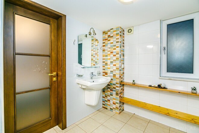 Сдаётся 3-комн. вторичка 82 м², м. Сахил, photo 10 from 17