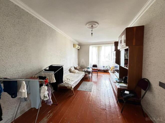 Продаётся 2-комн. вторичка 55 м², м. Кара Караев, photo 5 from 12