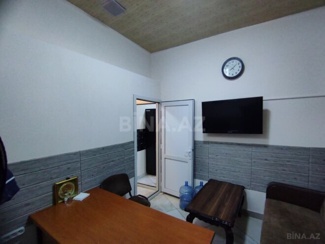 Сдаётся 4-комн. вторичка 80 м², м. Низами, photo 10 from 30