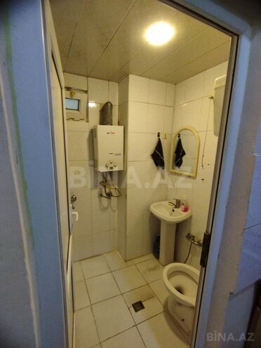 Сдаётся 4-комн. вторичка 80 м², м. Низами, photo 9 from 30