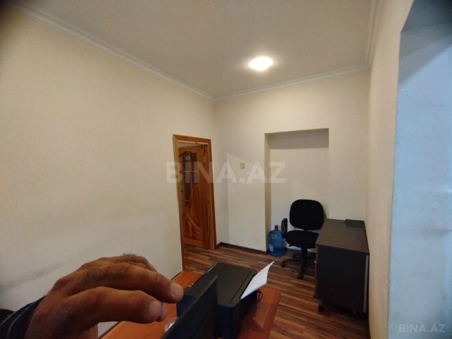 Сдаётся 4-комн. вторичка 80 м², м. Низами, photo 12 from 30