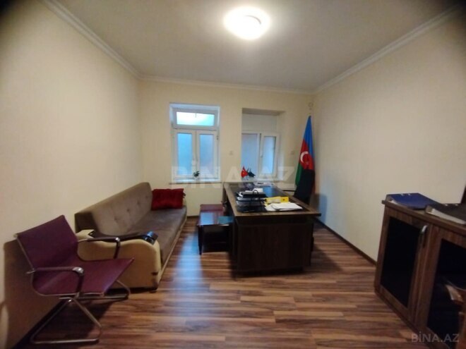 Сдаётся 4-комн. вторичка 80 м², м. Низами, photo 22 from 30