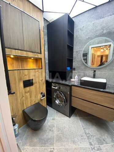 Сдаётся 2-комн. новостройка 97 м², м. 8 ноября, photo 8 from 25