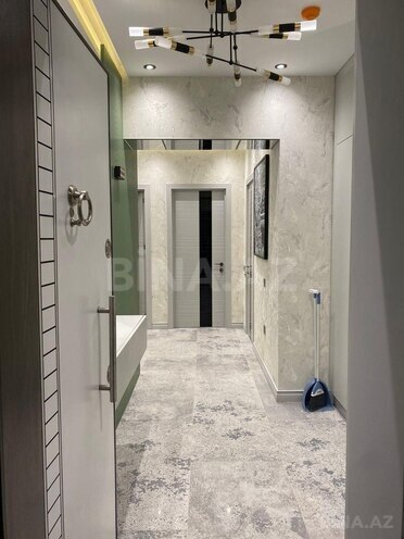 Сдаётся 2-комн. новостройка 97 м², м. 8 ноября, photo 1 from 25
