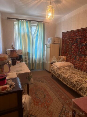 Продаётся 3-комн. вторичка 85 м², м. Халглар Достлугу, photo 1 from 6