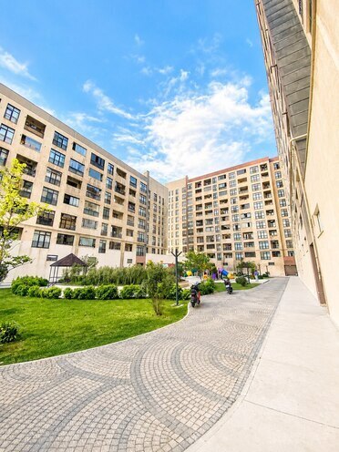 Продаётся 3-комн. новостройка 101 м², photo 1 from 13
