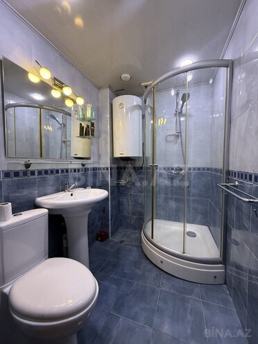 Продаётся 3-комн. вторичка 75 м², м. Низами, photo 14 from 15