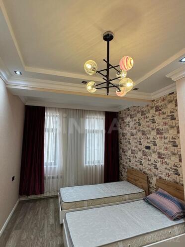 Сдаётся 3-комн. новостройка 85 м², м. Низами, photo 7 from 12