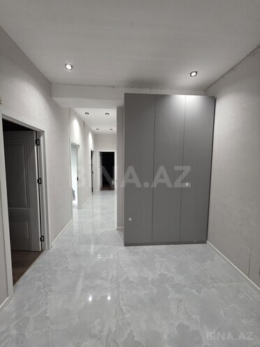 Сдаётся 3-комн. новостройка 102 м², photo 1 from 8