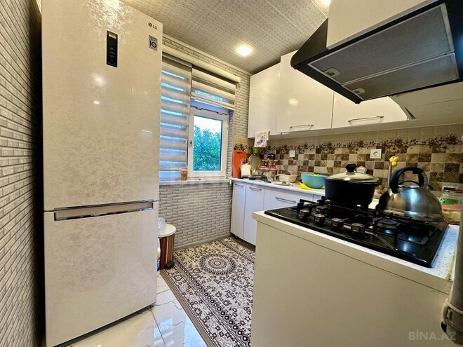 Продаётся 4-комн. вторичка 90 м², м. Нефтчиляр, photo 11 from 18