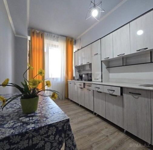 Сдаётся 2-комн. новостройка 72 м², м. Иншаатчылар, photo 4 from 8
