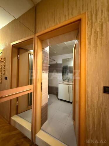 Сдаётся 2-комн. вторичка 65 м², м. Ичеришехер, photo 11 from 16