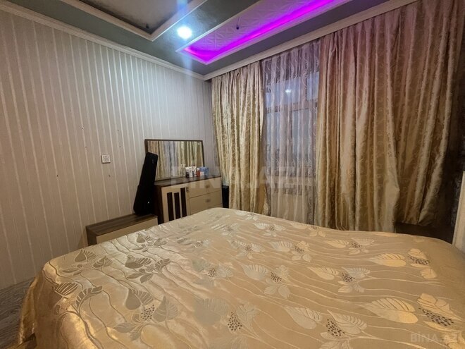 Продаётся 3-комн. вторичка 75 м², м. Ази Асланов, photo 12 from 23