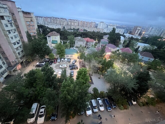 Продаётся 3-комн. вторичка 75 м², м. Ази Асланов, photo 7 from 23