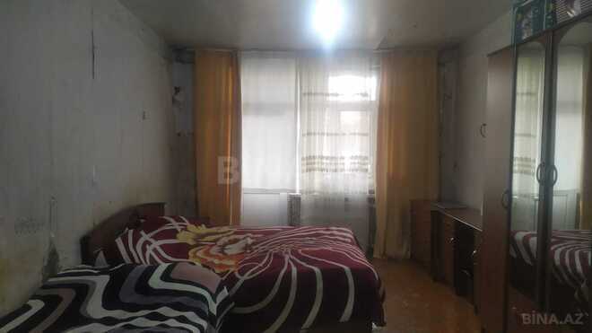 Продаётся 1-комн. вторичка 45 м², м. Гянджлик, photo 1 from 12