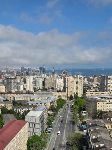 Продаётся 5-комн. новостройка 303 м², м. Элмляр Академиясы, photo 4 from 26