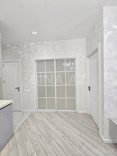 Продаётся 3-комн. новостройка 56 м², м. Нефтчиляр, photo 11 from 19