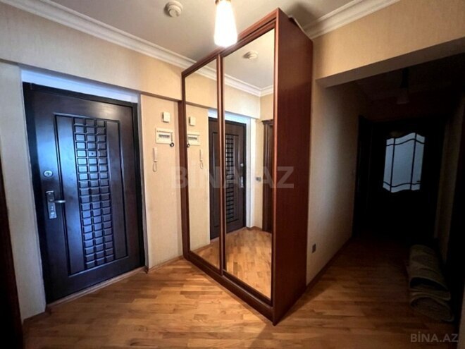 Сдаётся 3-комн. новостройка 85 м², м. Иншаатчылар, photo 11 from 13