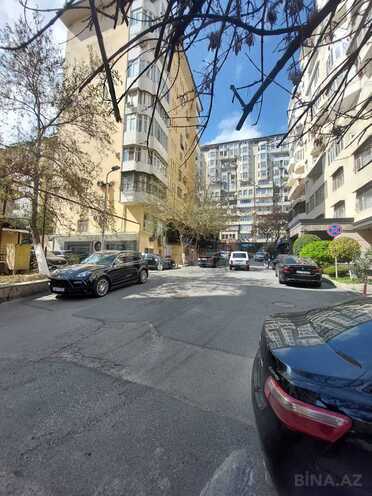 Продаётся 4-комн. новостройка 188 м², м. Низами, photo 16 from 25