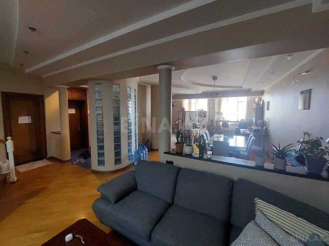 Продаётся 4-комн. новостройка 188 м², м. Низами, photo 13 from 25