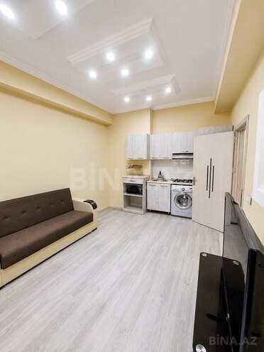 Продаётся 2-комн. новостройка 42 м², м. Иншаатчылар, photo 1 from 11