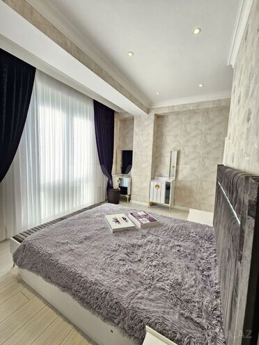 İcarəyə verilir 3 otaqlı yeni tikili 120 m², Gənclik m., photo 10 from 27