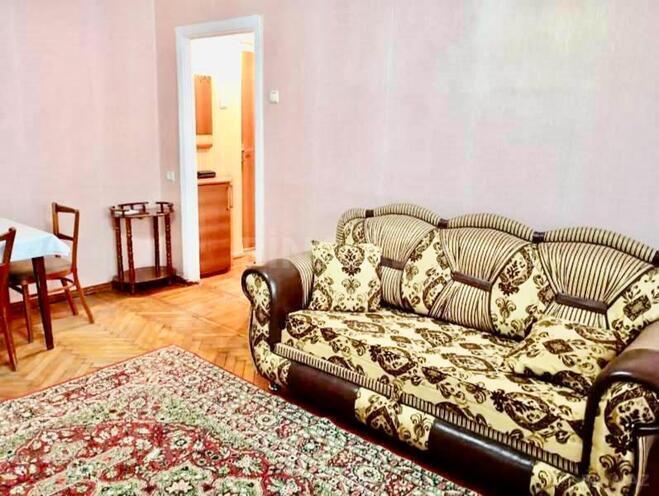 Продаётся 2-комн. вторичка 45 м², м. Нефтчиляр, photo 5 from 8