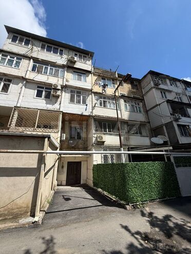 İcarəyə verilir 3 otaqlı köhnə tikili 75 m², İnşaatçılar m., photo 1 from 13