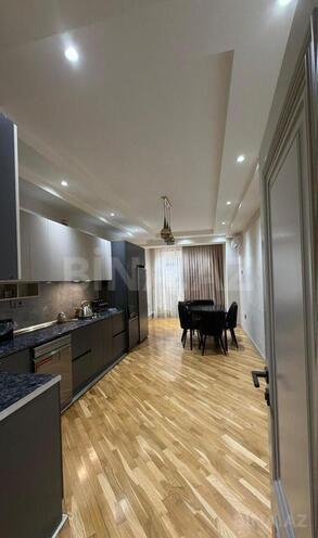 Satılır 4 otaqlı yeni tikili 247 m², 28 May m., photo 7 from 12