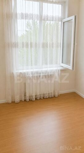 Продаётся 2-комн. вторичка 35 м², м. Иншаатчылар, photo 6 from 8
