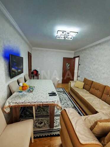 Продаётся 2-комн. вторичка 60 м², м. Ази Асланов, photo 3 from 19
