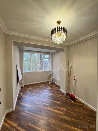 Продаётся 2-комн. вторичка 45 м², м. Азадлыг проспекти, photo 8 from 11