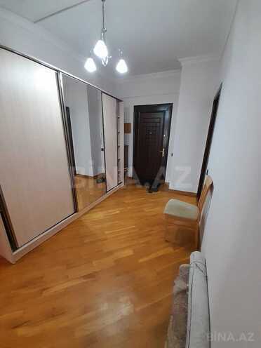 İcarəyə verilir 3 otaqlı yeni tikili 135 m², 28 May m., photo 9 from 14