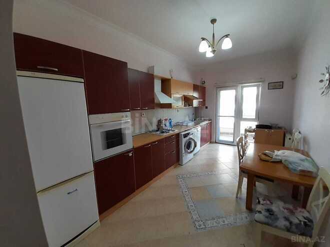 İcarəyə verilir 3 otaqlı yeni tikili 135 m², 28 May m., photo 11 from 14