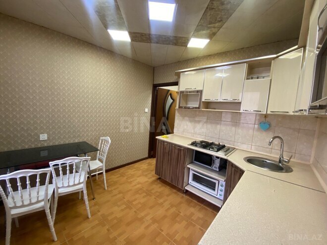 Продаётся 4-комн. вторичка 100 м², пос. Бакиханова, photo 7 from 25