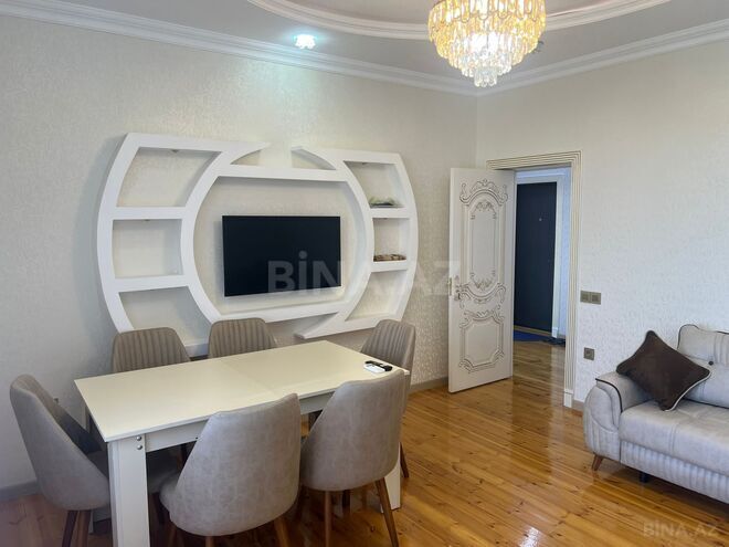 Сдаётся 2-комн. новостройка 77 м², пос. Бакиханова, photo 1 from 15