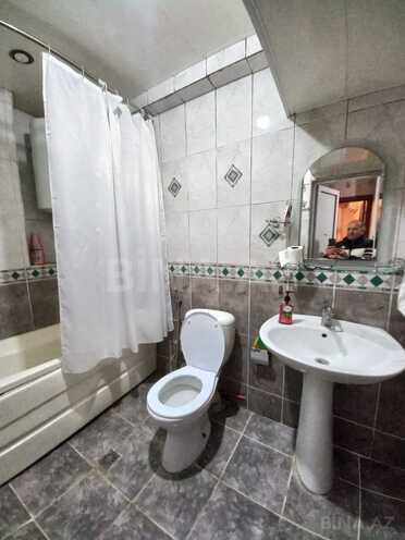 Продаётся 2-комн. вторичка 45 м², м. Кара Караев, photo 14 from 17