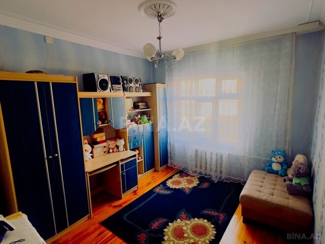 Satılır 4 otaqlı köhnə tikili 110 m², İnşaatçılar m., photo 5 from 11