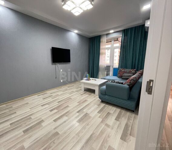 Продаётся 3-комн. вторичка 90 м², м. Мемар Аджеми, photo 1 from 7