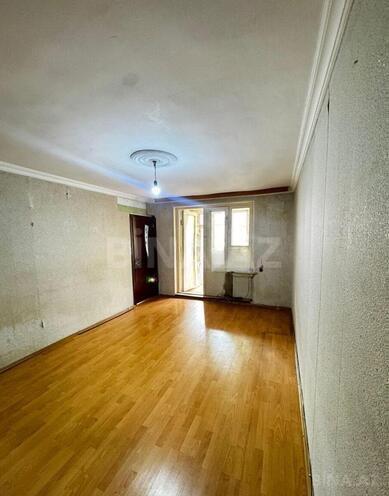 Продаётся 3-комн. вторичка 50 м², м. Иншаатчылар, photo 5 from 7