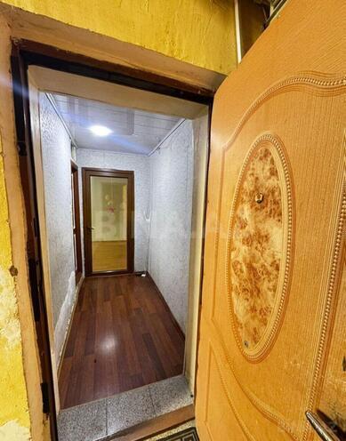 Продаётся 3-комн. вторичка 50 м², м. Иншаатчылар, photo 3 from 7