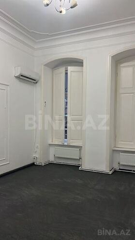 Сдаётся 4-комн. офис 140 м², м. Сахил, photo 18 from 25