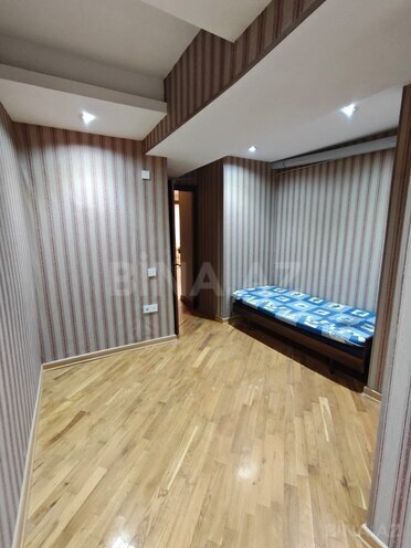 Сдаётся 3-комн. вторичка 90 м², м. Элмляр Академиясы, photo 8 from 16