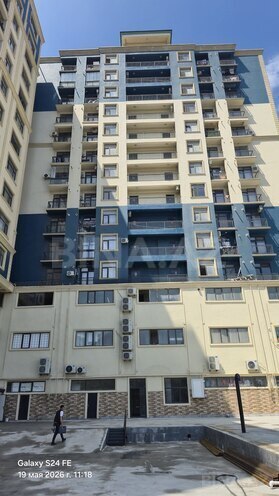 Сдаётся 2-комн. новостройка 60 м², м. Иншаатчылар, photo 1 from 13