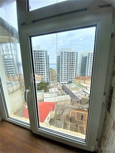 İcarəyə verilir 2 otaqlı köhnə tikili 65 m², Bayıl q., photo 7 from 8