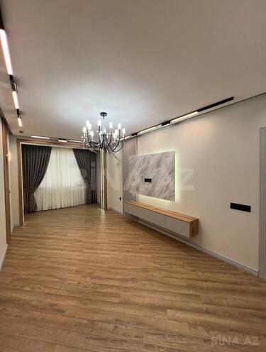 Продаётся 4-комн. вторичка 110 м², пос. 9-й мкр, photo 1 from 12